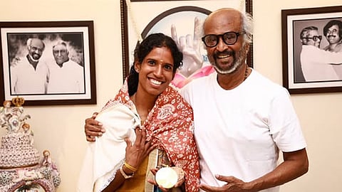 தடகள வீராங்கனை வித்யா ராம்ராஜை நேரில் அழைத்து பாராட்டிய ரஜினி