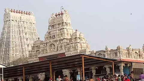 திருச்செந்தூர் சுப்பிரமணிய சுவாமி கோவிலில் உண்டியல் வருமானம் ரூ.5.26 கோடி