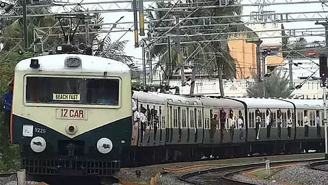 சென்னை கடற்கரை-செங்கல்பட்டு மின்சார ரெயில் இன்று பகுதி ரத்து