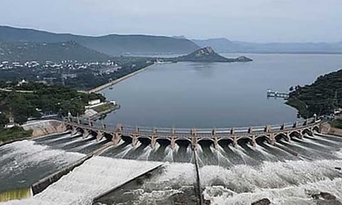 45 நாள் நிறைவு: மேட்டூர் அணையில் நீர் திறப்பு இன்றுடன் நிறுத்தம்- மழை கைகொடுக்குமா?