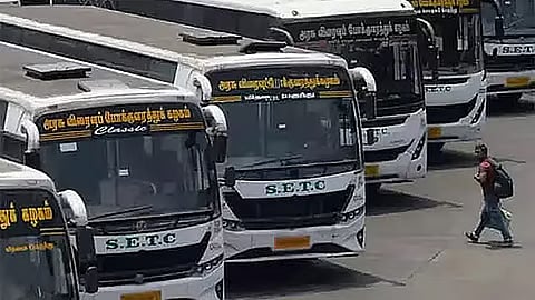 ஆயுதபூஜை தொடர் விடுமுறை; நெல்லையில் இருந்து 100 சிறப்பு பஸ்கள் இயக்கம்
