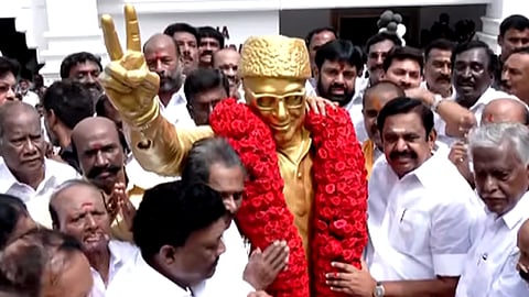 அ.தி.மு.க.வின் 55-வது ஆண்டுவிழா: தொண்டர்களுக்கு எடப்பாடி பழனிசாமி வாழ்த்து
