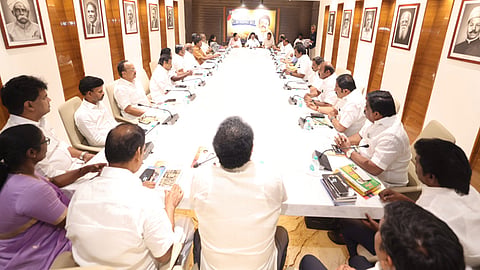 வாக்குரிமையைப் பறிக்கும் எஸ்.ஐ.ஆர். வேண்டாம்! மீண்டும் வாக்குச்சீட்டு முறையே வேண்டும்! - மு.க. ஸ்டாலின்