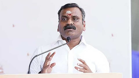 ராஜினாமா குறித்து அவதூறு பரப்புவோர் மீது சட்ட நடவடிக்கை எடுக்கப்படும் - எல்.முருகன்