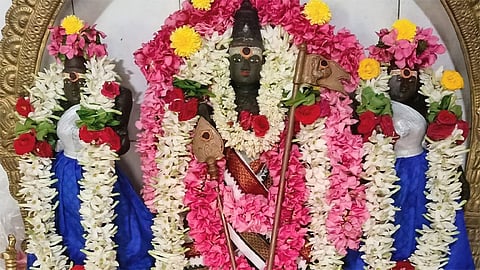 பரமத்திவேலூர்: முருகன் கோவில்களில் கிருத்திகை சிறப்பு அபிஷேக ஆராதனை