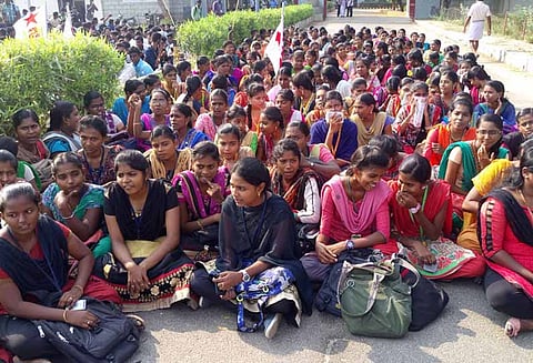 ஸ்டெர்லைட் ஆலைக்கு எதிராக 50 நாளாக நீடிக்கும் போராட்டம் கல்லூரி மாணவர்கள் வகுப்புகள் புறக்கணிப்பு