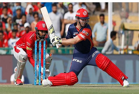 ஐ.பி.எல். 2018 : டெல்லி டேர்டெவில்ஸ் நிதான ஆட்டம்