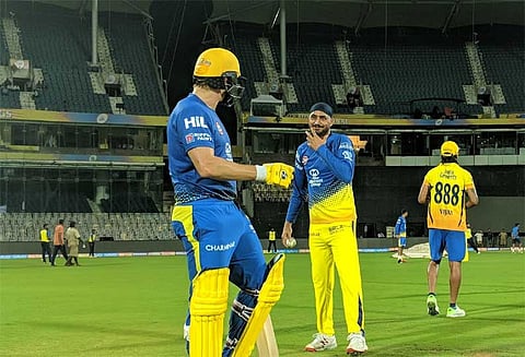 சென்னை சேப்பாக்கம் மைதானத்திற்கு வரும் ரசிகர்கள் செல்போன் கொண்டு வரலாம்: சிஎஸ்கே அறிவிப்பு