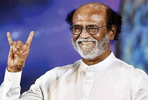 ரஜினிகாந்த் கட்சி தொடங்குவதில் தாமதம் ; அமெரிக்கா பயணம்