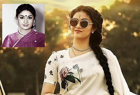 சாவித்திரியாக நடிக்கும் கீர்த்தி சுரேஷ் தோற்றத்தை பாராட்டும் ரசிகர்கள்