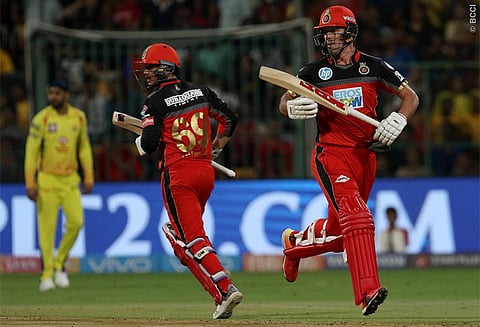 பெங்களூரு அணிக்கு பேட்டிங்கில் சிறப்பான தொடக்கம்