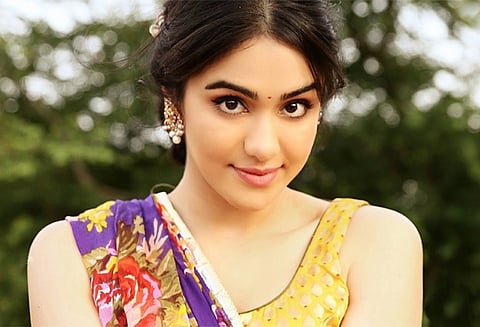 படுக்கைக்கு அழைப்பது எல்லா துறையிலும் இருக்கிறது என்கிறார், நடிகை அடா சர்மா