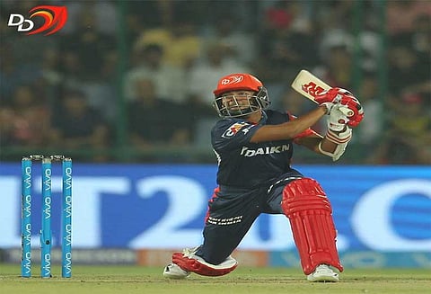 கொல்கத்தா நைட் ரைடர்ஸ் அணிக்கு எதிரான ஆட்டத்தில் டெல்லி அணி பேட்டிங்கில் சிறப்பான தொடக்கம்