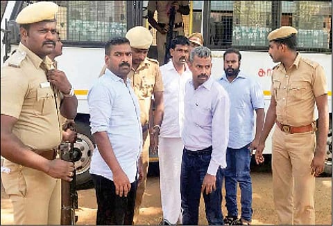 உச்சிப்புளி அருகே 2015-ம் ஆண்டு கைதான விடுதலைப்புலிகளின் ஆதரவாளர்கள் 4 பேர் கோர்ட்டில் ஆஜர்