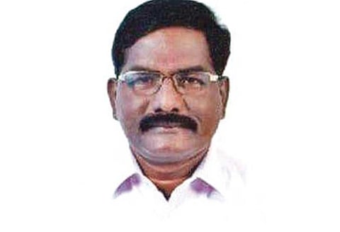 புதுவை கால்நடை துறை இயக்குனர் மீது பாலியல் புகார் கூறிய பெண் டாக்டரின் கணவருக்கு நெருக்கடி, சமூக வலைதளங்களில் வெளியான மற்றொரு பரபரப்பு ஆடியோ