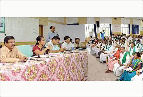 வண்டல் மண்ணை முறைகேடாக எடுப்பதை தடுக்க நடவடிக்கை