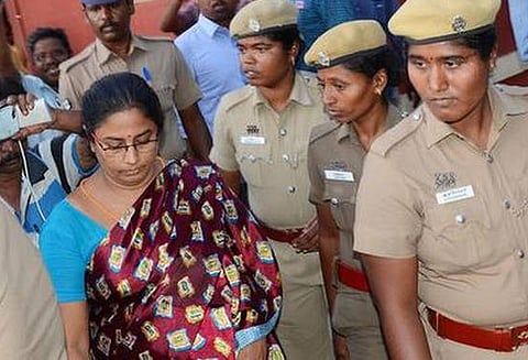 பேராசிரியை நிர்மலாதேவி விவகாரத்தில் முருகன், கருப்பசாமிக்கு மே. 14 வரை நீதிமன்ற காவல்