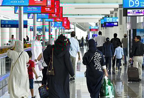 அனுமதிக்கப்பட்ட காலம் முடிந்த பின்னர் தங்கியவர்களுக்கு பொதுமன்னிப்பு வழங்குகிறது ஐக்கிய அரபு எமிரெட்ஸ்