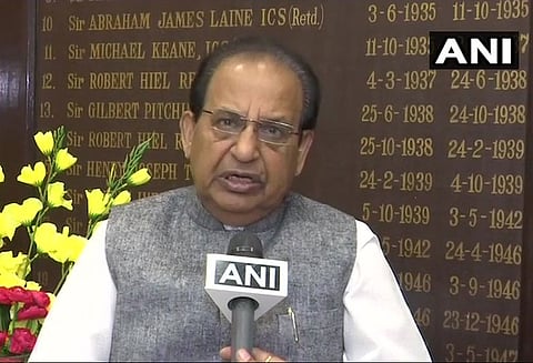 நாடு முழுவதும் குடிமக்கள் பதிவேடு பட்டியல் எடுக்க வேண்டும்: அசாம் கவர்னர்