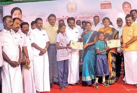 குற்றாலம் சாரல் திருவிழா நிறைவு: குத்தரபாஞ்சான் அருவி சுற்றுலா தலமாக்கப்படும் அமைச்சர் ராஜலட்சுமி பேச்சு