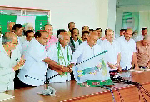 கர்நாடக மாநில தலைவராக எச்.விஸ்வநாத் தேர்வு ஜனதாதளம் (எஸ்) கட்சி உள்ளாட்சி தேர்தலில் தனித்து போட்டி