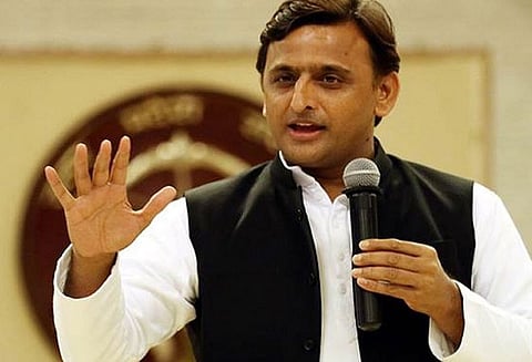 பங்களா சேதப்படுத்தப்பட்ட விவகாரம்: ‘ரூ.11 லட்சம் பரிசு வழங்க தயார்’ அகிலேஷ் யாதவ் அறிவிப்பு