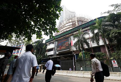 தேசிய பங்கு சந்தை; நிப்டி குறியீடு முதன்முறையாக 11,400 புள்ளிகளை எட்டியது