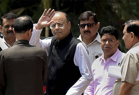 சிறுநீரக மாற்று அறுவை சிகிச்சைக்கு பிறகு முதல் முறையாக மாநிலங்களவைக்கு வந்தார் அருண் ஜெட்லி