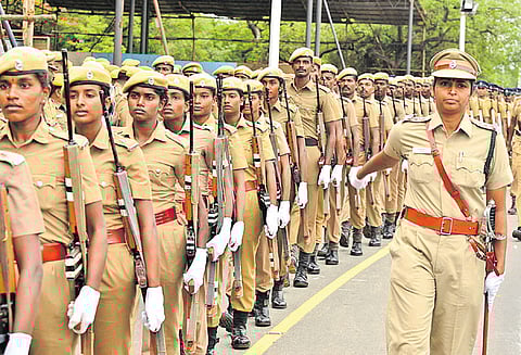 தமிழகம் முழுவதும் போலீஸ் உஷார் சுதந்திர தின விழாவுக்கு பயங்கரவாதிகள் அச்சுறுத்தல்