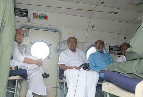 வெள்ளத்தினால் பாதிக்கப்பட்ட கேரளாவில் உள்துறை மந்திரி ராஜ்நாத் சிங் ஆய்வு