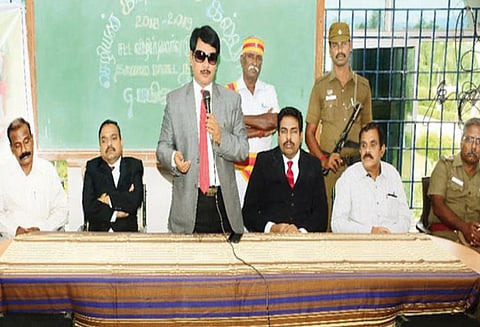 ‘ராகிங்’ கலாசாரத்தின் மூலம் மாணவர் சமூகம் சீரழிந்து கிடக்கிறது - மாவட்ட முதன்மை நீதிபதி