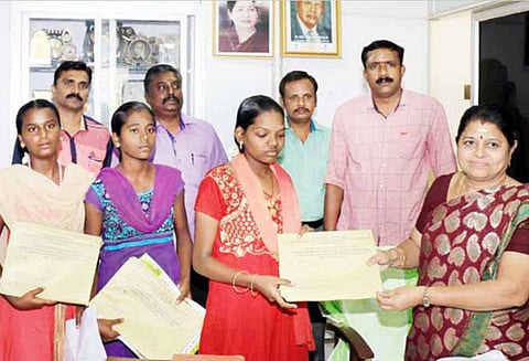 சித்த மருத்துவ கல்லூரியில் மாணவர் சேர்க்கைக்கான விண்ணப்பம்