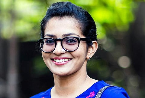 சமூக வலைத்தளத்தில் இருந்து விலகிய பார்வதி