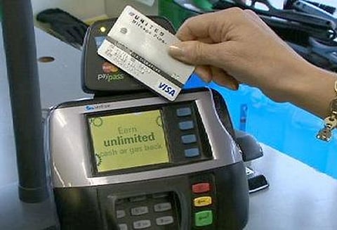 ஸ்கிம்மர் கருவி மூலம் 64 பேரிடம் ரூ.7½ லட்சம் மோசடி - 3 பேர் சிக்கினர்