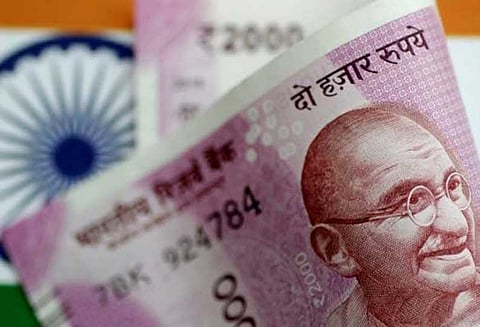 டாலருக்கு எதிரான இந்திய ரூபாயின் மதிப்பு மீண்டும் கடும் வீழ்ச்சி