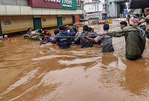 கேரளாவில் பள்ளி, கல்லூரிகளுக்கு வரும் ஆக.28 ஆம் தேதி வரை விடுமுறை