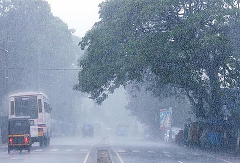 மேற்குத் தொடர்ச்சி மலைப்பகுதிகளில் படிப்படியாக மழை குறையும் இந்திய வானிலை ஆய்வு மையம்