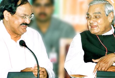 இந்தியர்களின் இதயத்தில் வீற்றிருக்கும் மாமன்னர்