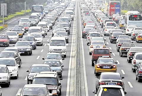 போக்குவரத்து நெரிசலால் பல்லாயிரம் கோடி இழப்பு!