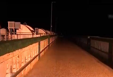 கரையோர மக்களுக்கு எச்சரிக்கை இல்லை - மதகுகள் ஆய்வுக்குப்பின் திருச்சி ஆட்சியர் ராசாமணி