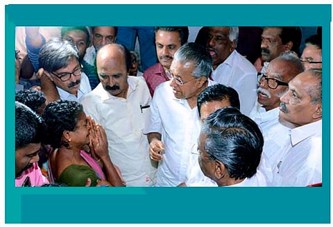 வெள்ளத்தால் பாதிக்கப்பட்டவர்களுக்கு நிவாரணமாக ரூ 10,000 - கேரள அரசு