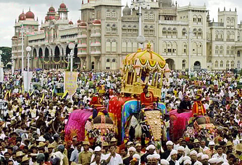 மைசூருவில் 28-ந்தேதி நடக்கிறது தசரா விழா உயர்மட்ட குழு கூட்டம்