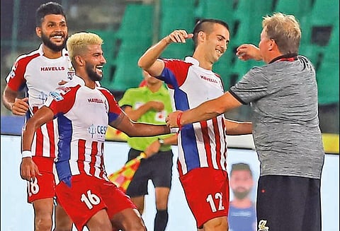 ஐ.எஸ்.எல். கால்பந்து: சென்னை அணி போராடி தோல்வி