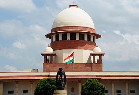 ஓ.பன்னீர்செல்வம் உள்ளிட்டோரை தகுதிநீக்கம் கோரும் மனு - சுப்ரீம் கோர்ட்டில் இறுதி விசாரணை