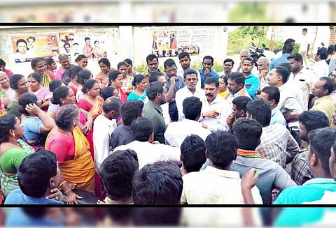 திடக்கழிவு மேலாண்மை திட்டத்தின் கீழ்: உரம் தயாரிக்க எதிர்ப்பு தெரிவித்த மக்களிடம் பேச்சுவார்த்தை