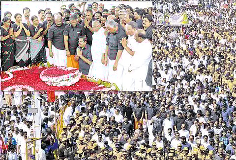 2-ம் ஆண்டு நினைவு தினம்: ஜெயலலிதா சமாதியில் எடப்பாடி பழனிசாமி, ஓ.பன்னீர்செல்வம் அஞ்சலி