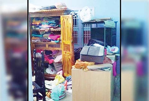 சோழத்தரம் அருகே: வியாபாரி வீட்டில் ரூ.4 லட்சம் நகைகள் கொள்ளை - மர்மநபர்களுக்கு போலீஸ் வலைவீச்சு