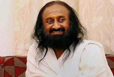 கோயிலில் இந்து மதத்தை சார்ந்த நிகழ்ச்சிக்கு தடை விதித்தது ஆச்சரியமாக உள்ளது - ஸ்ரீஸ்ரீ ரவிசங்கர்