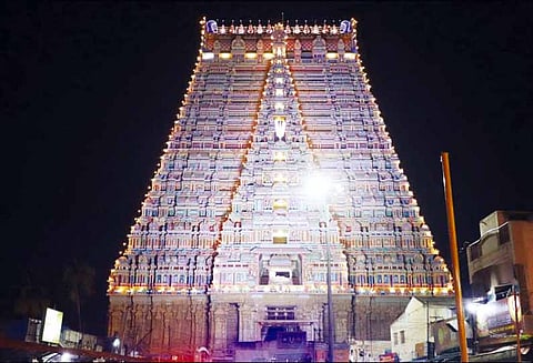 ஸ்ரீரங்கம் ரெங்கநாதர் கோவிலில்: வைகுண்ட ஏகாதசி விழா திருநெடுந்தாண்டகத்துடன் தொடங்கியது - இன்று பகல் பத்து முதல் திருநாள்