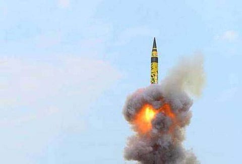 இலக்கை பாய்ந்து தாக்கி அழித்தது அக்னி-5 ஏவுகணை சோதனை வெற்றி